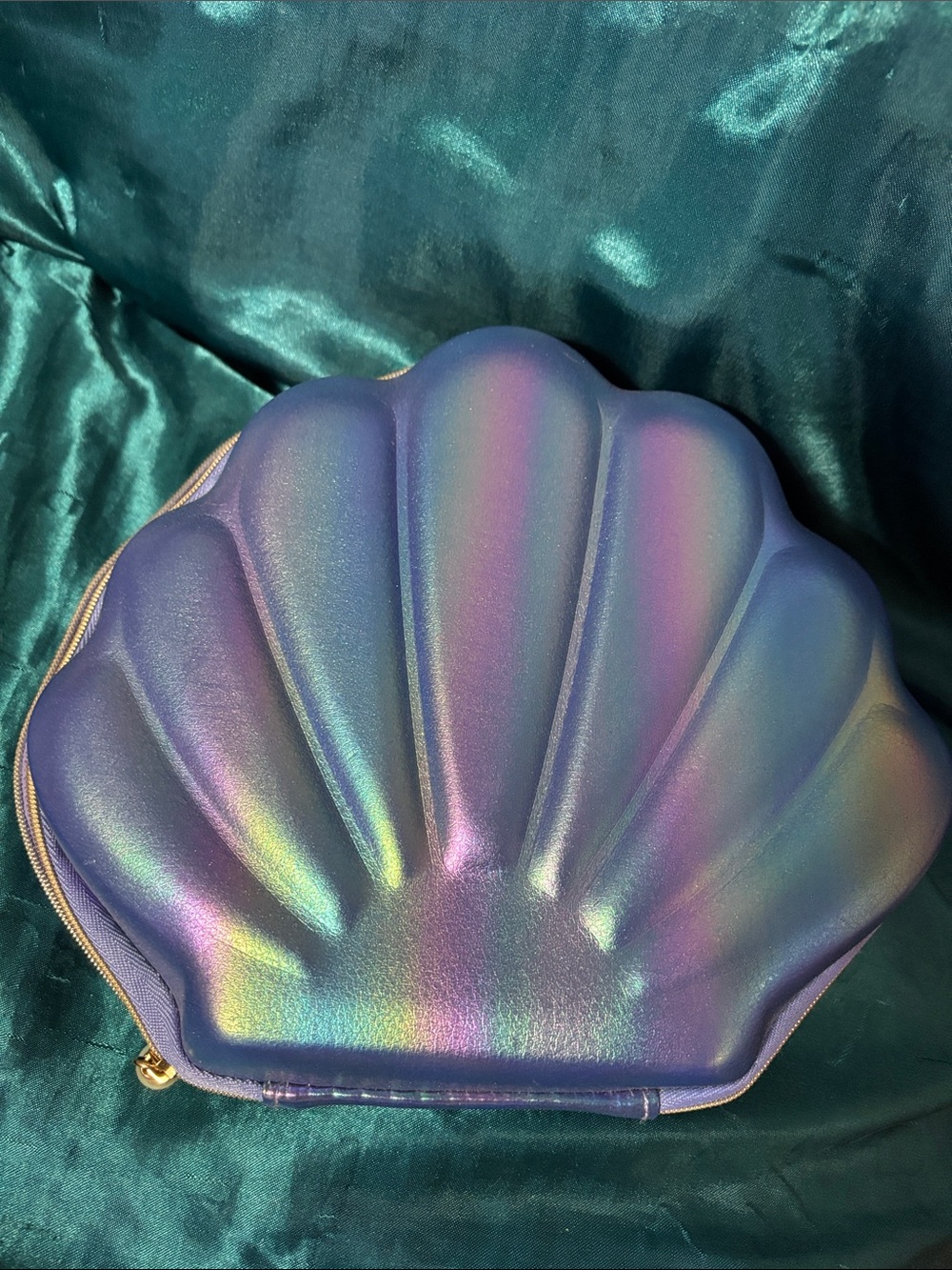 Iridescent Shell Cosmetic Bag - Purple Holographic